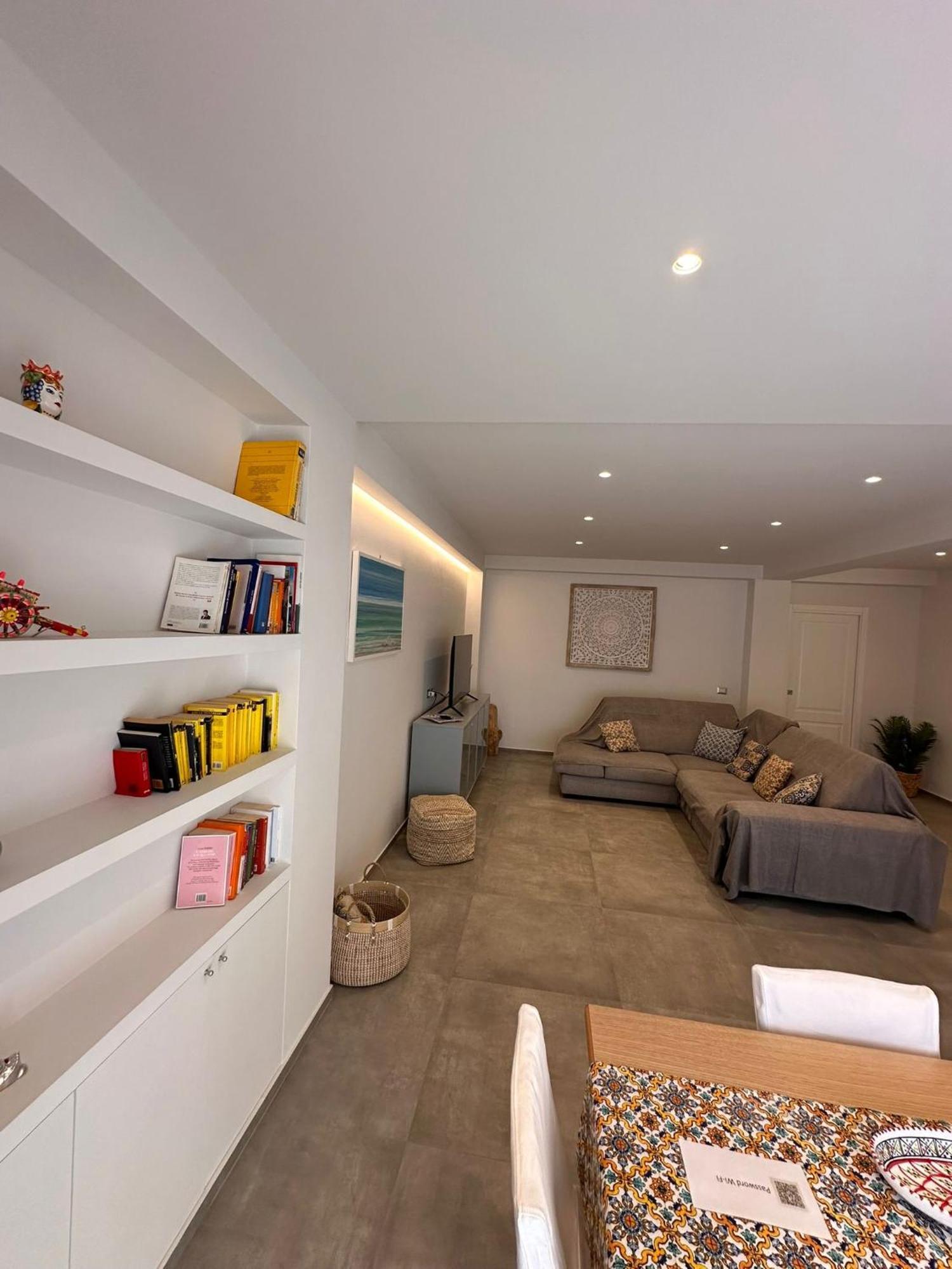 Luxury Sea House Apartment Trapani Exterior photo