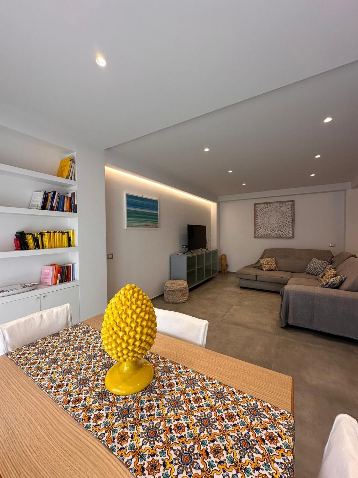 Luxury Sea House Apartment Trapani Exterior photo